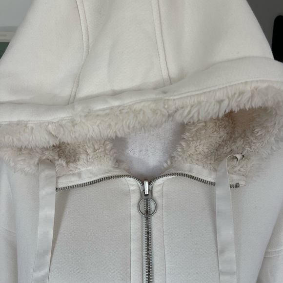 Athleta - Picture 2 of 10